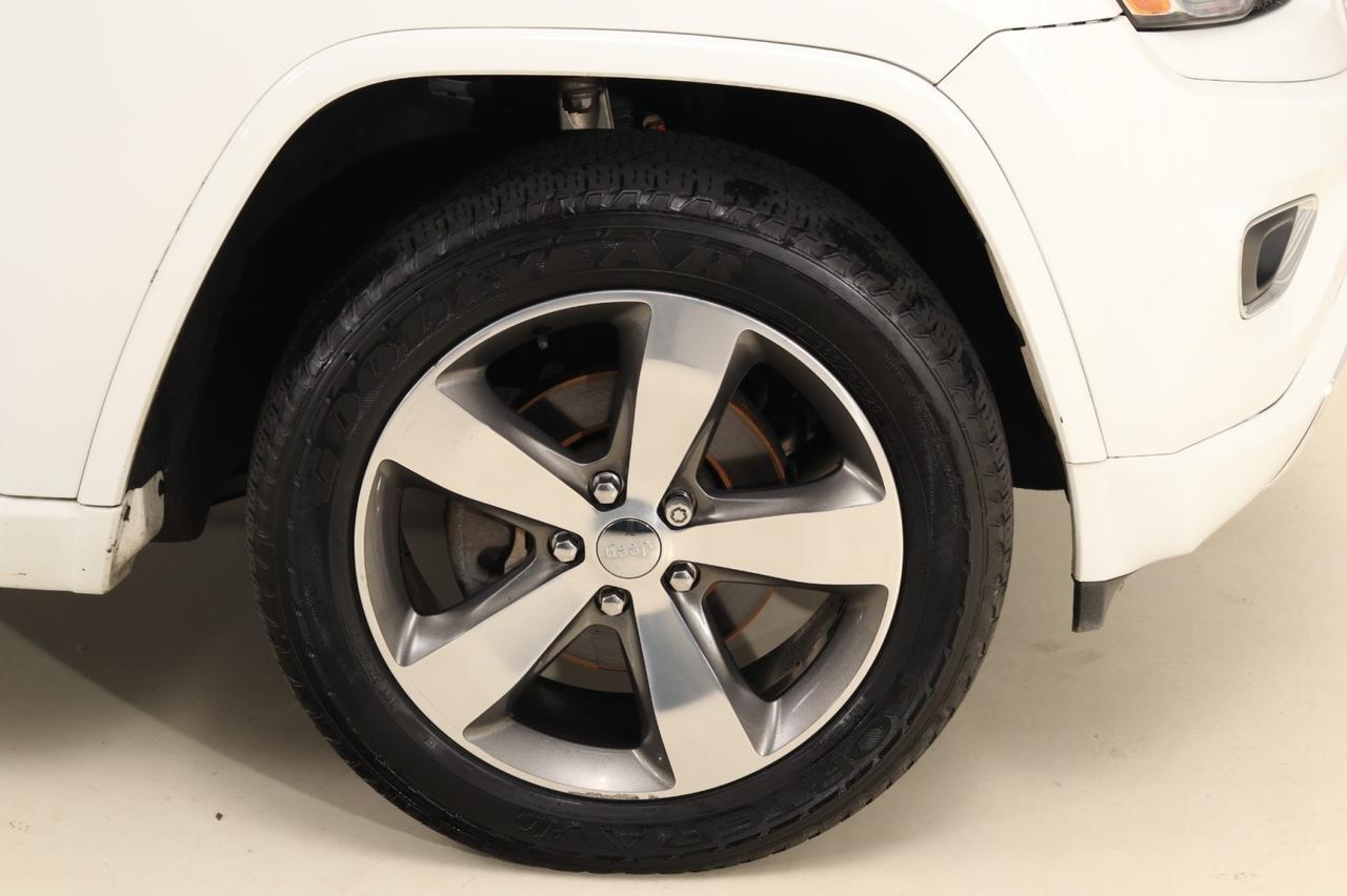 2016 Jeep Cherokee Overland photo 45
