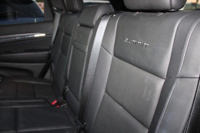 2016 Jeep Grand Cherokee 4X4 SUMMIT