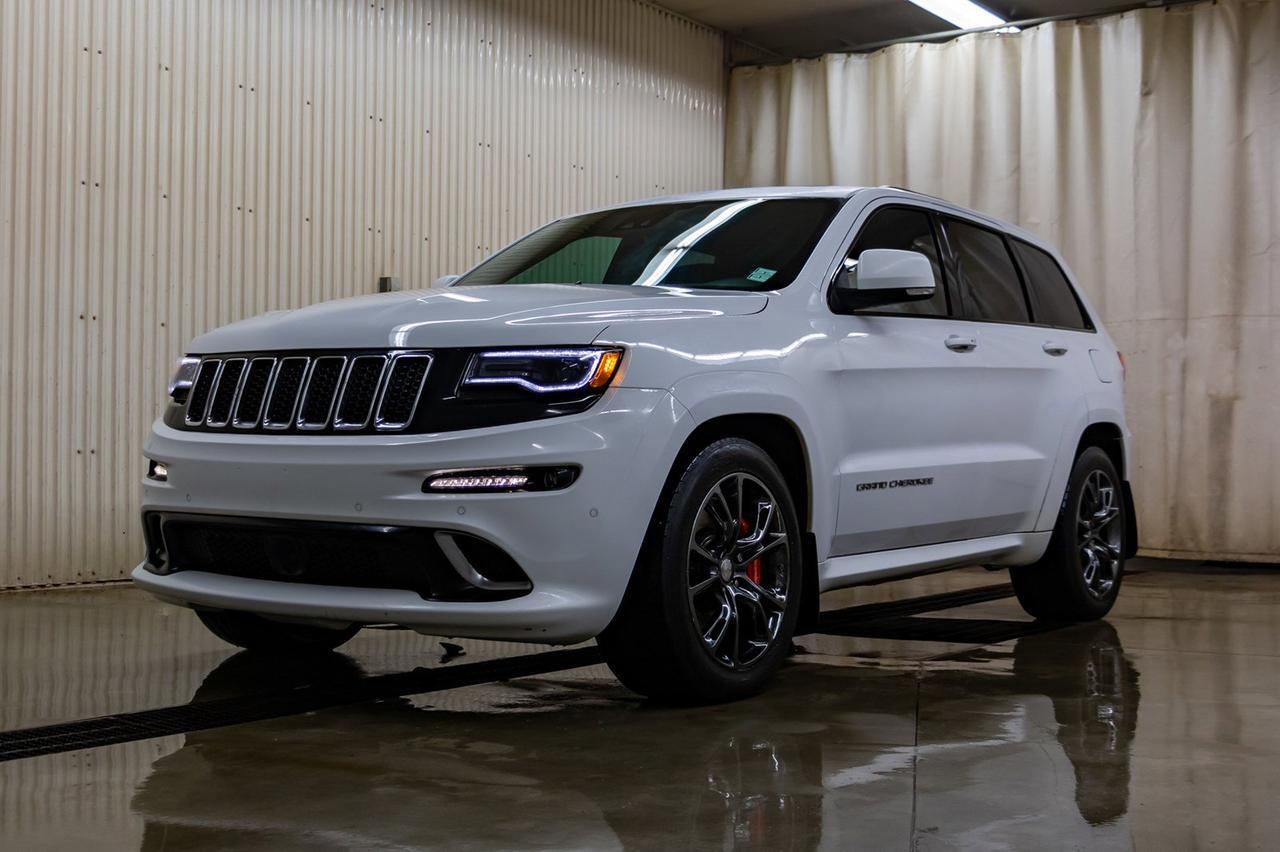 2016 Jeep Grand Cherokee 4x4 SRT Leather Roof Nav Red Deer AB