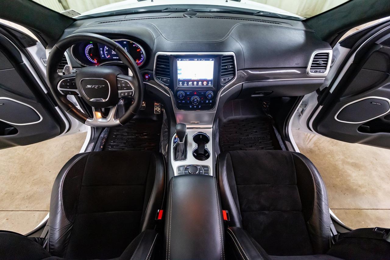 2016 Jeep Grand Cherokee 4x4 SRT Leather Roof Nav Red Deer AB