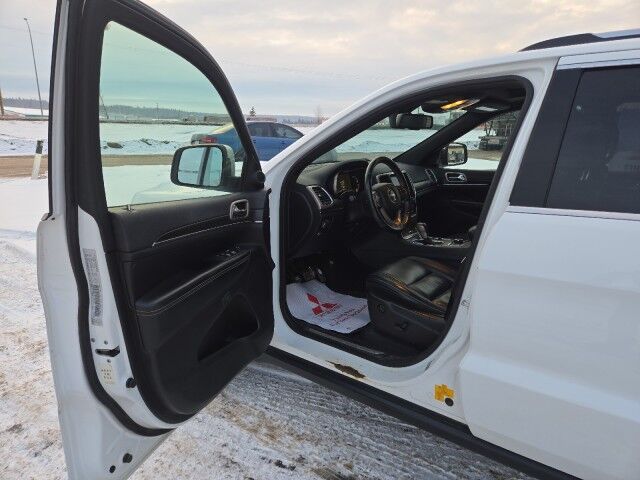 2016 Jeep Grand Cherokee Limited Whitecourt AB
