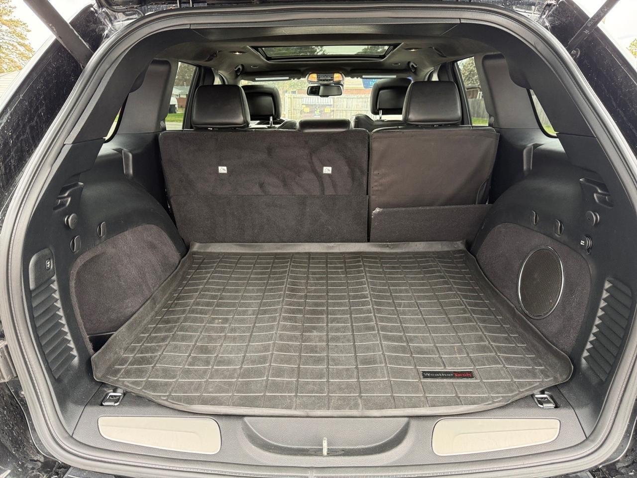 2016 Jeep Grand Cherokee SRT Night, HEATED/VENTILATED SEATS, HEATED REAR SEATS, BLUETOOTH, BACKUP CAMERA, POWER/HEATED MIRRORS, UNIVERSAL GARAGE DOOR OPENER, REMOTE START, HARMAN/KARDON SPEAKERS, MOONROOF, LOW MILES, CLEAN CARFAX, BUILT FOR SPEED READY TO ROAR! Norfolk VA