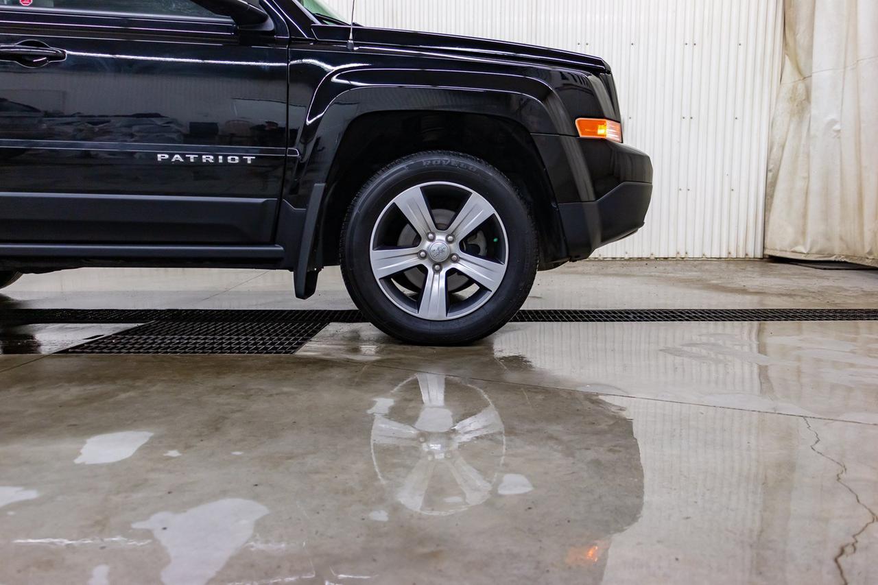 2016 Jeep Patriot 4x4 High Altitude Leather Roof Red Deer AB