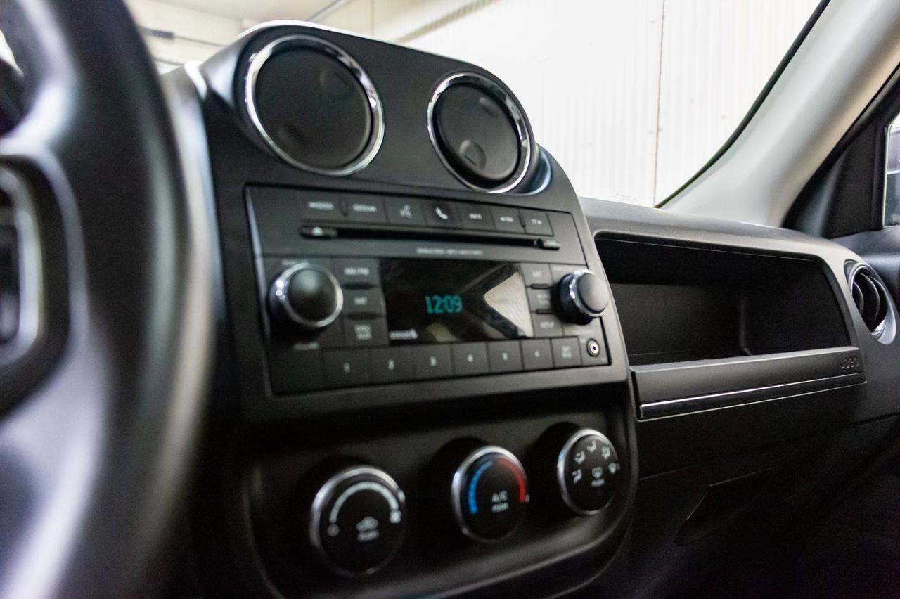 2016 Jeep Patriot 4x4 High Altitude Leather Roof Red Deer AB