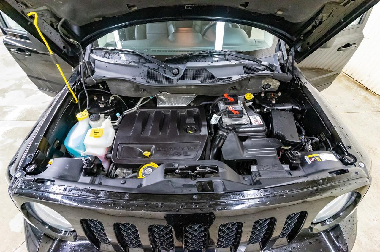 2016 Jeep Patriot 4x4 High Altitude Leather Roof Red Deer AB