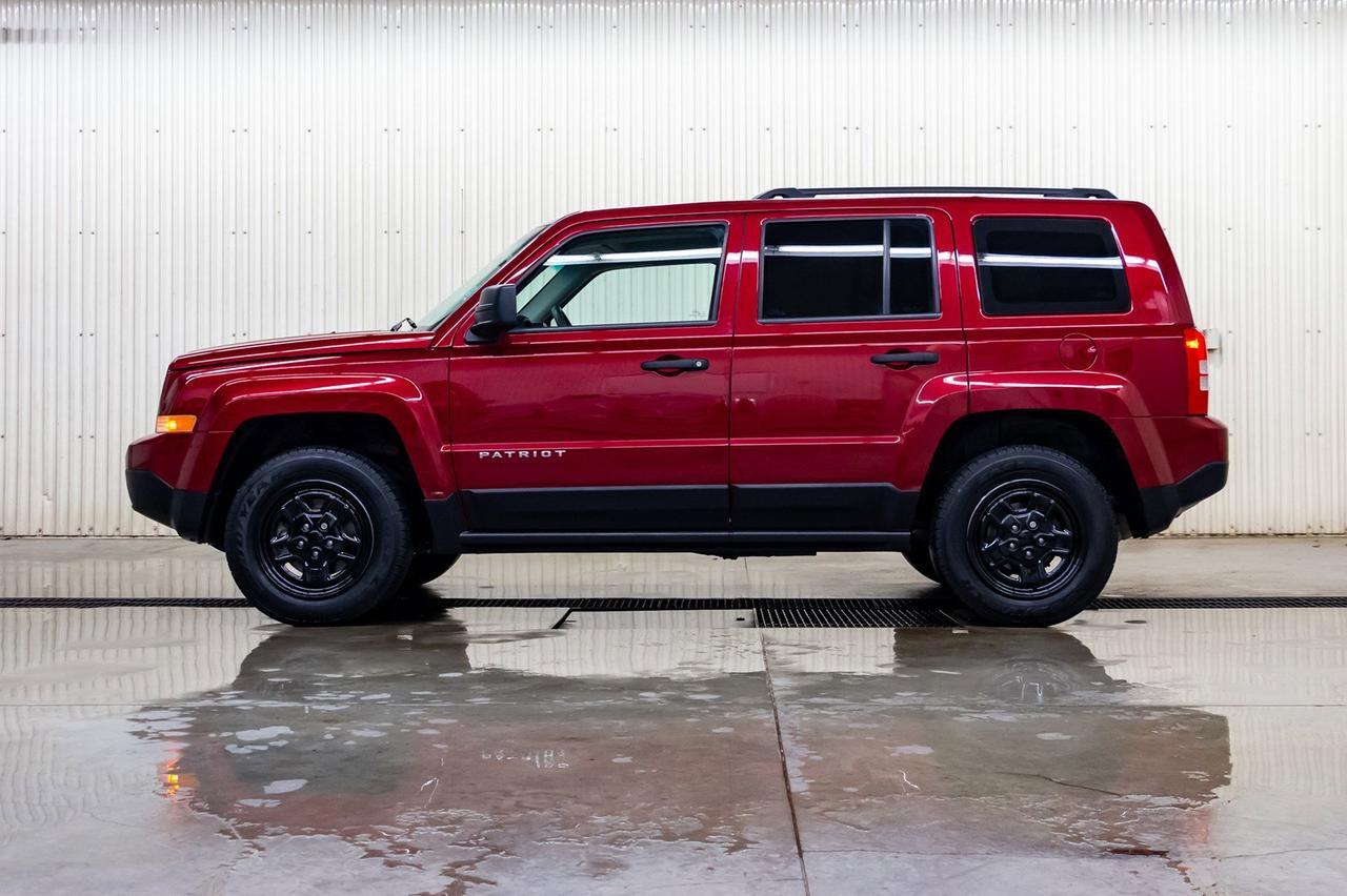 2016 Jeep Patriot 4x4 Sport Red Deer AB