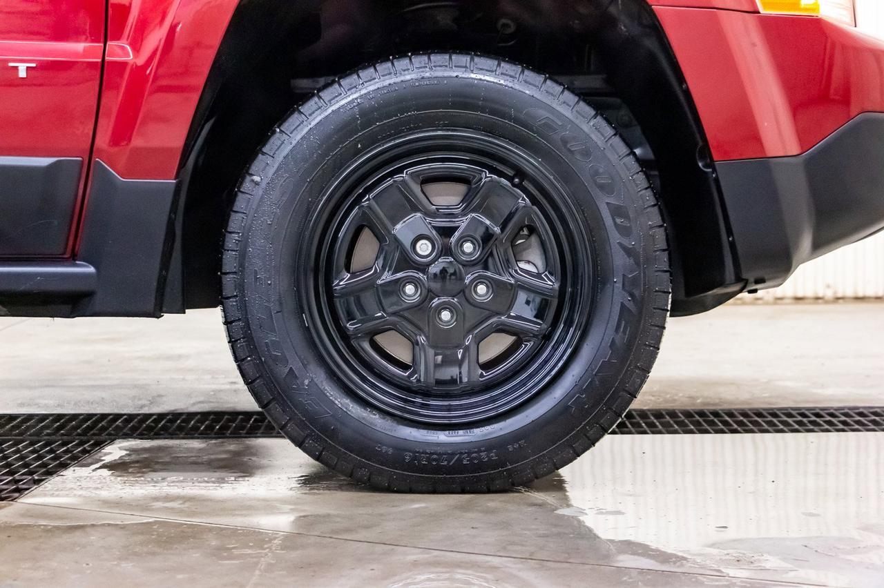 2016 Jeep Patriot 4x4 Sport Red Deer AB