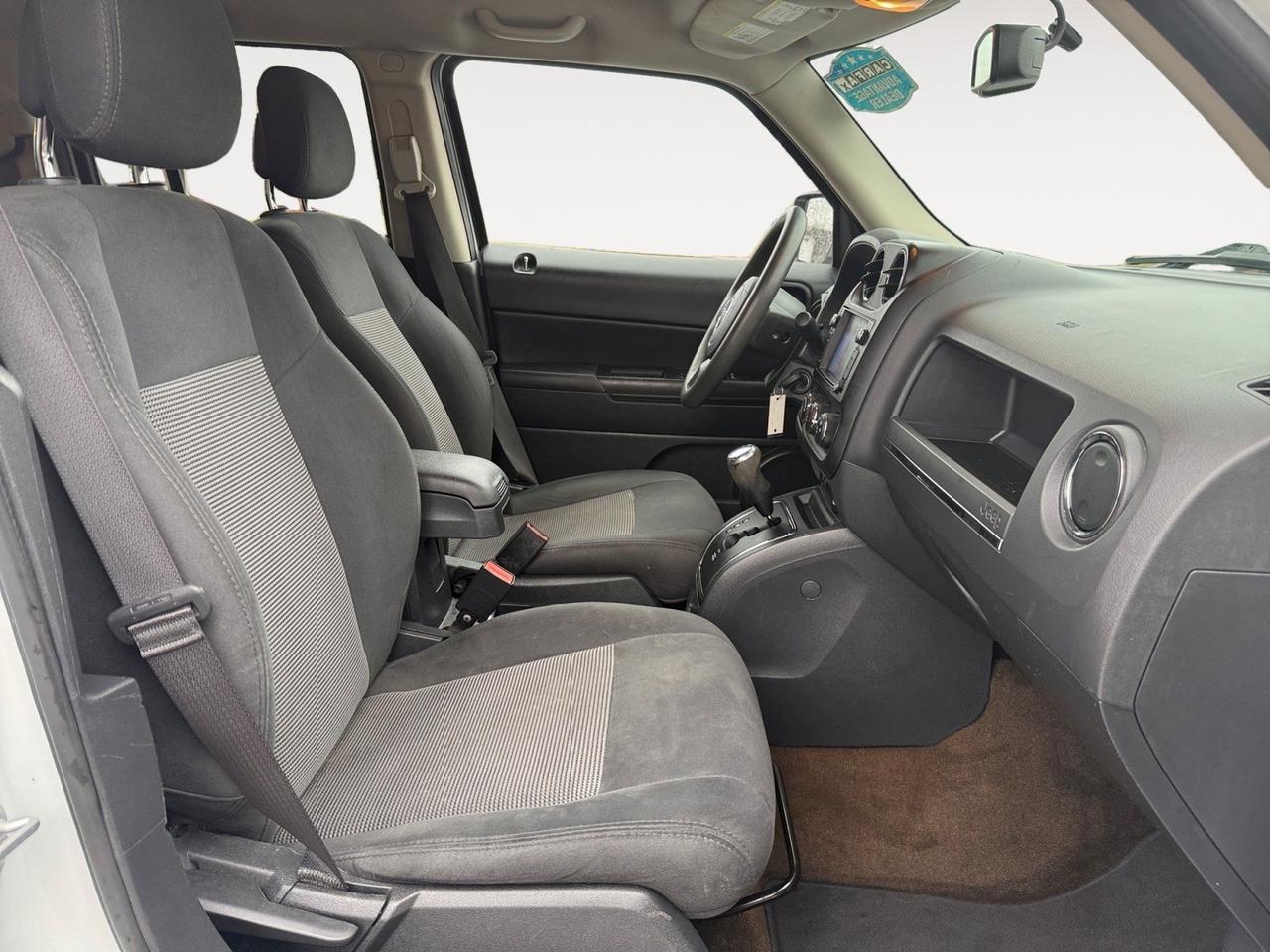 2016 Jeep Patriot Sport, TOW PACKAGE, KEYLESS ENTRY, POWER AND HEATED MIRRORS, BACKUP CAMERA, BLUETOOTH, FLOOR MATS, LOW MILES, COME AND TEST DRIVE THIS JEEP TODAY! Norfolk VA