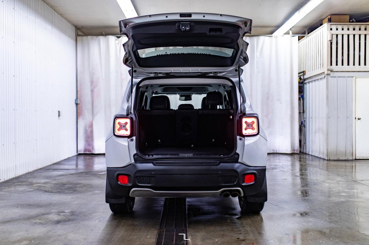 2016 Jeep Renegade 4x4 Limited Leather Roof Nav BCam Red Deer AB