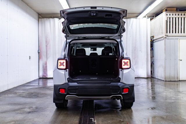 2016 Jeep Renegade 4x4 Limited Leather Roof Nav BCam Red Deer AB