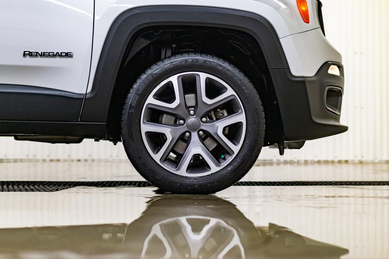 2016 Jeep Renegade 4x4 North BCam Red Deer AB