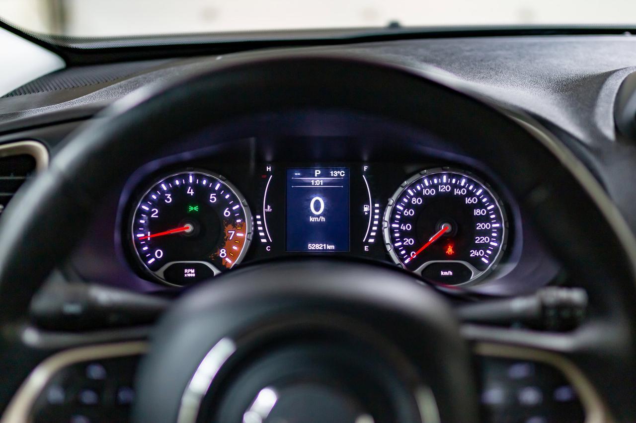 2016 Jeep Renegade 4x4 North BCam Red Deer AB