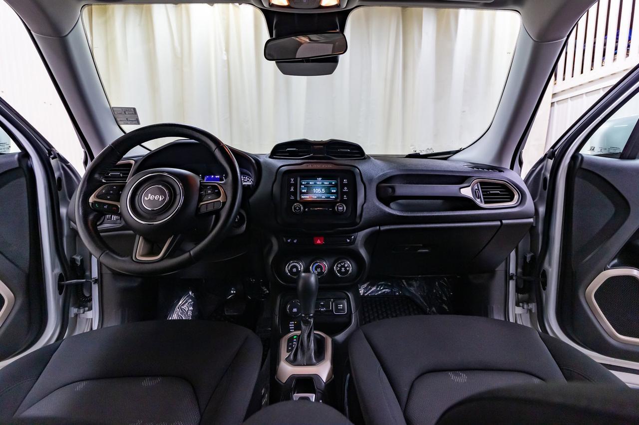 2016 Jeep Renegade 4x4 North BCam Red Deer AB