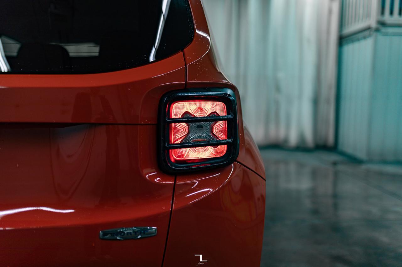 2016 Jeep Renegade 4x4 North Heated Seats Red Deer AB