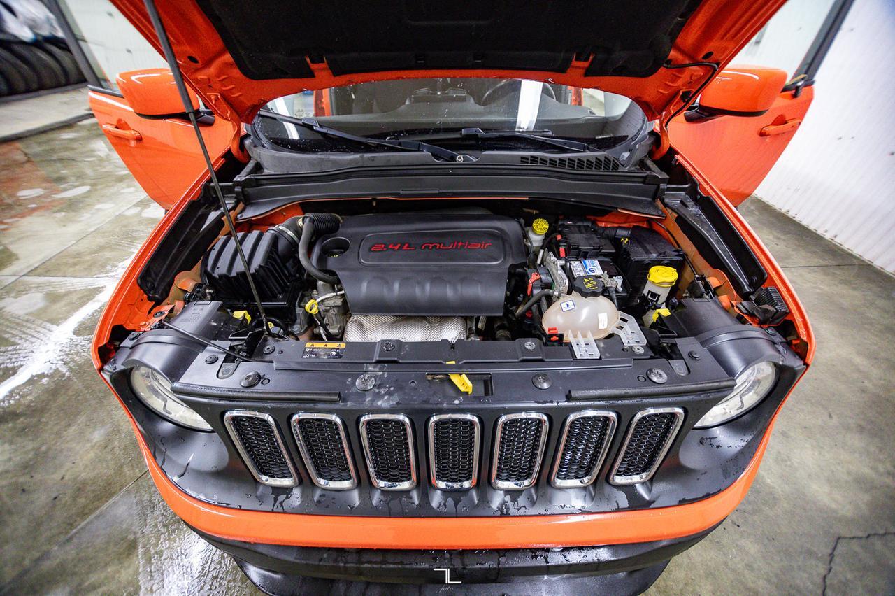 2016 Jeep Renegade 4x4 North Heated Seats Red Deer AB