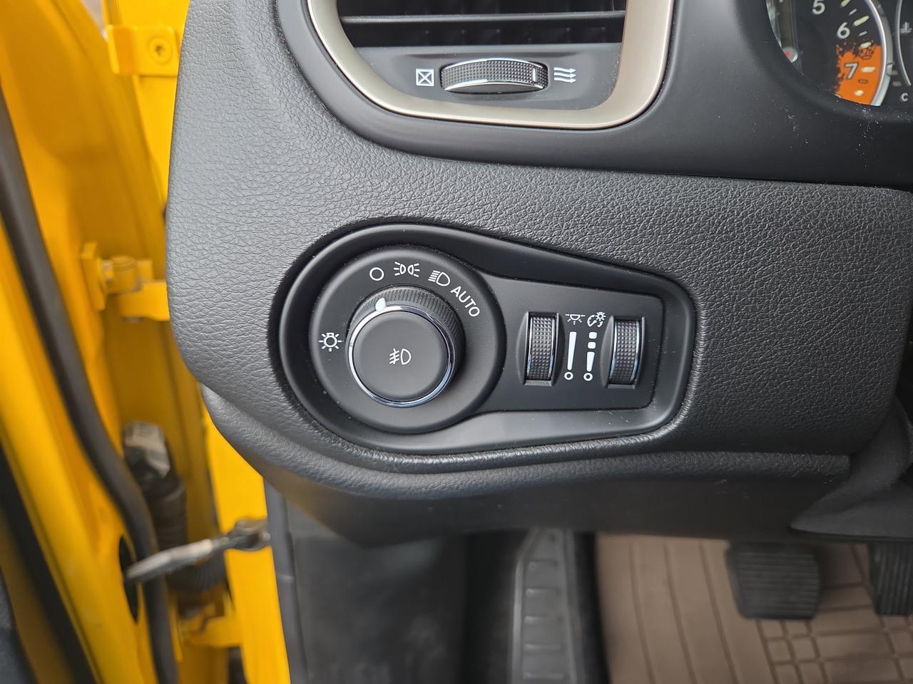 2016 Jeep Renegade Latitude Hamburg PA