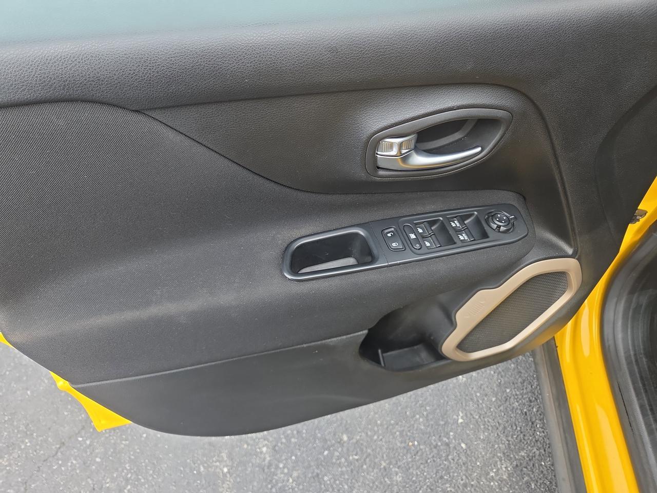 2016 Jeep Renegade Latitude Hamburg PA