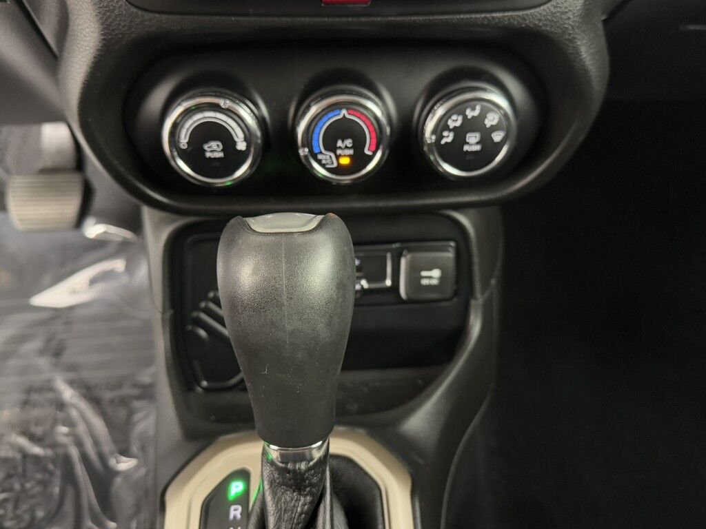 2016 Jeep Renegade Latitude Maumee OH