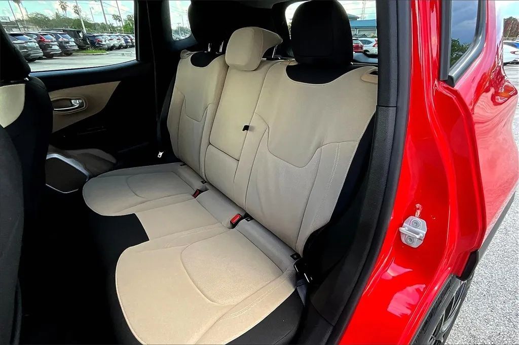 2016 Jeep Renegade Latitude Sport Utility 4D Maitland FL