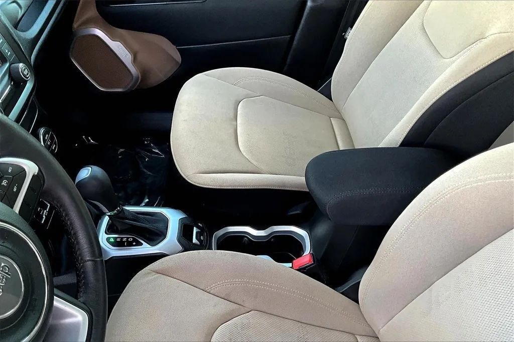 2016 Jeep Renegade Latitude Sport Utility 4D Maitland FL