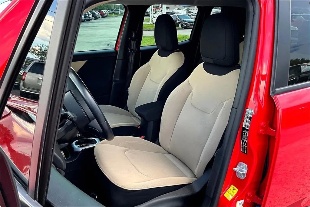 2016 Jeep Renegade Latitude Sport Utility 4D Maitland FL