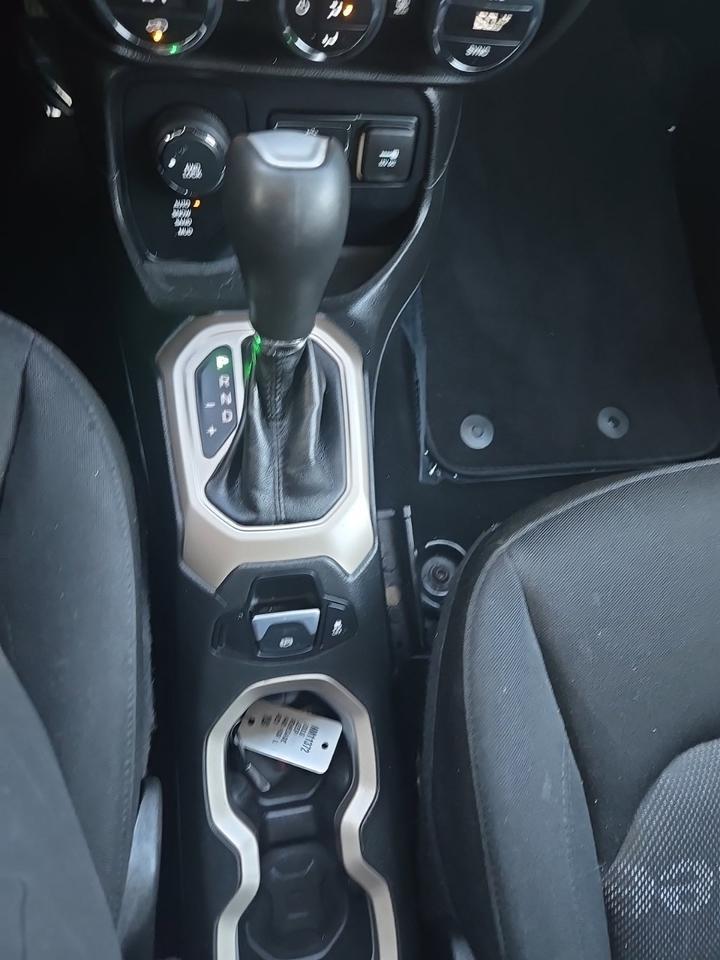 2016 Jeep Renegade Latitude West Burlington IA