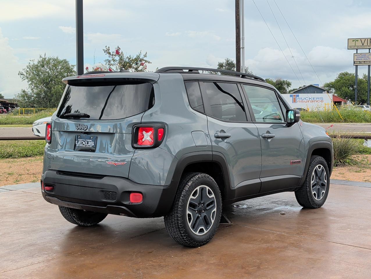 2016 Jeep Renegade Trailhawk