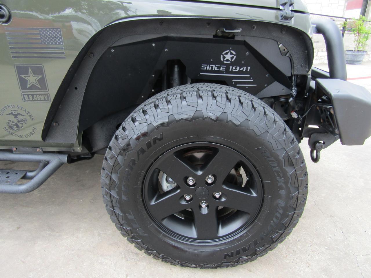 2016 Jeep Wrangler 4WD 4dr Black Bear *Ltd Avail* Grand Prairie TX