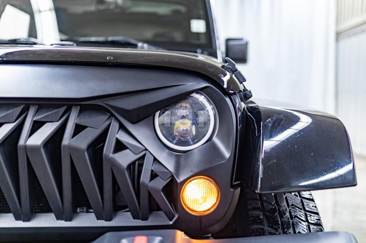 2016 Jeep Wrangler 4x4 Sahara Red Deer AB