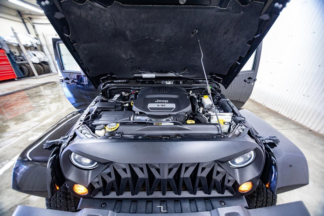 2016 Jeep Wrangler 4x4 Sahara Red Deer AB