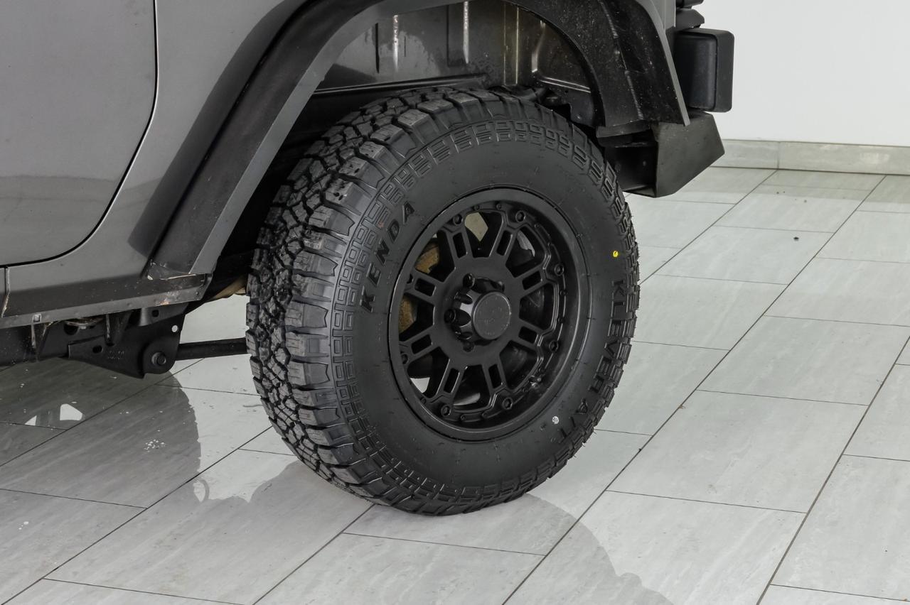2016 Jeep Wrangler SPORT 4WD AUTOMATIC HARD TOP CONVERTIBLE CRUISE CONTROL TOW HITCH RUNNING BOARDS Carrollton TX