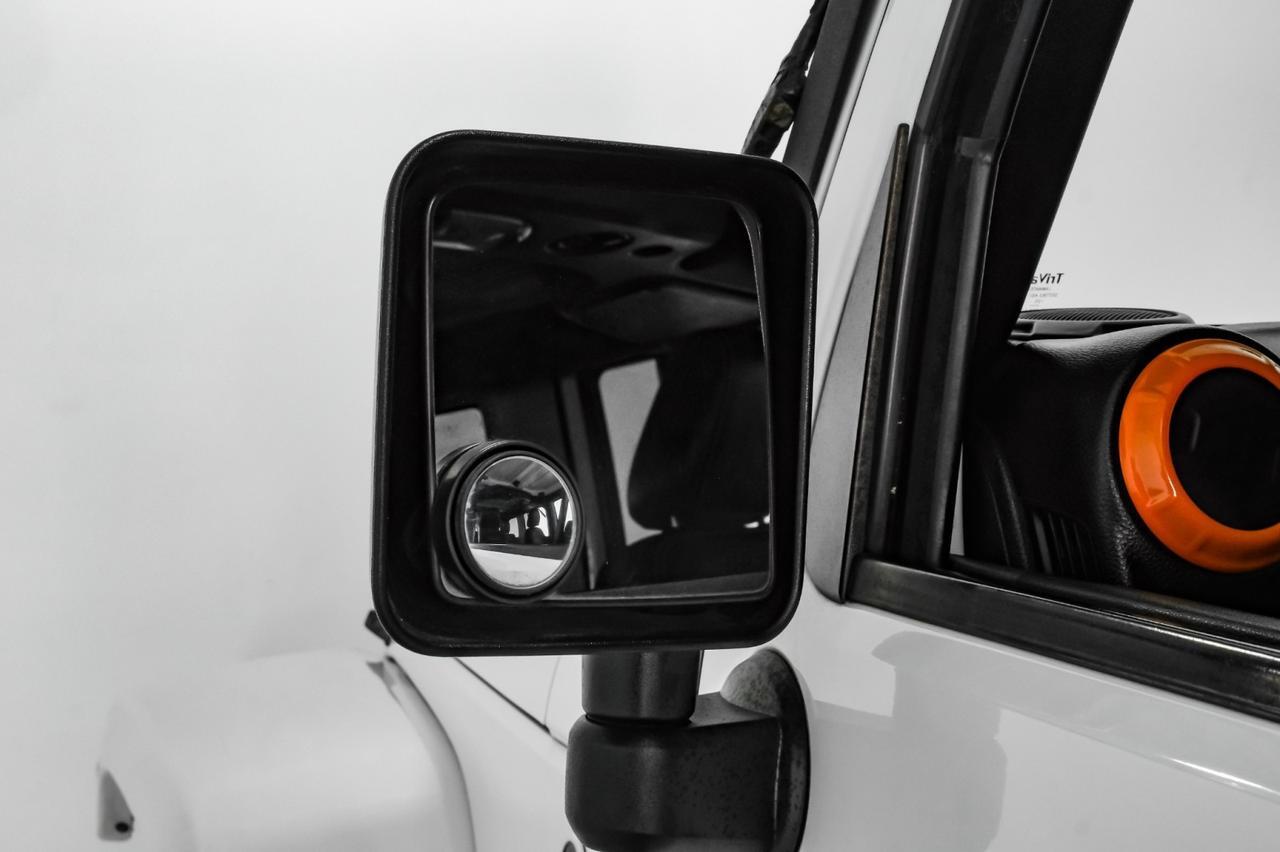 2016 Jeep Wrangler UNLIMITED SAHARA 4WD AUTOMATIC HARD TOP CONVERTIBLE NAVIGATION Carrollton TX