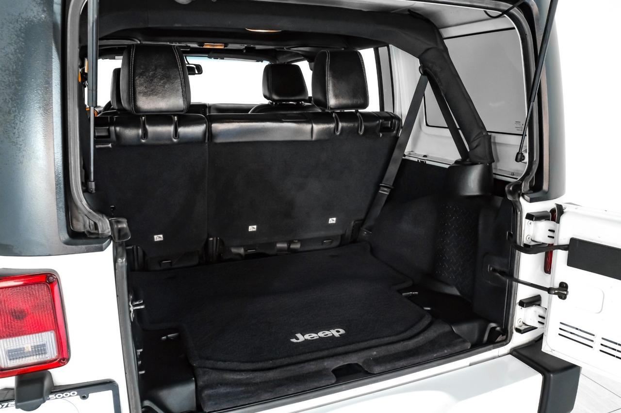 2016 Jeep Wrangler UNLIMITED SAHARA 4WD AUTOMATIC HARD TOP CONVERTIBLE NAVIGATION Carrollton TX