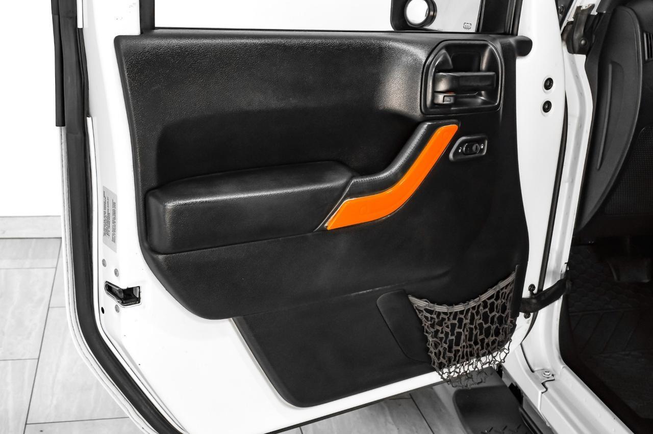 2016 Jeep Wrangler UNLIMITED SAHARA 4WD AUTOMATIC HARD TOP CONVERTIBLE NAVIGATION Carrollton TX