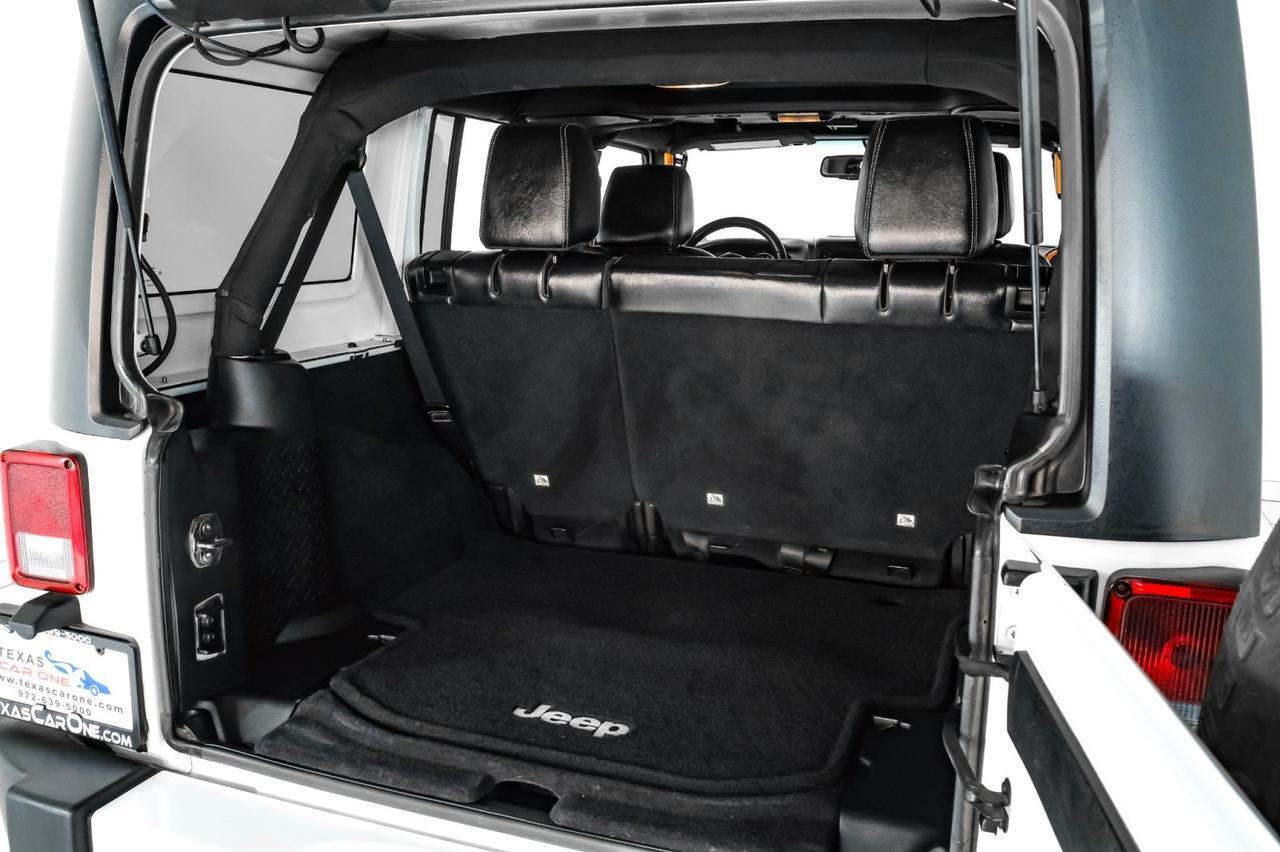 2016 Jeep Wrangler UNLIMITED SAHARA 4WD AUTOMATIC HARD TOP CONVERTIBLE NAVIGATION Carrollton TX