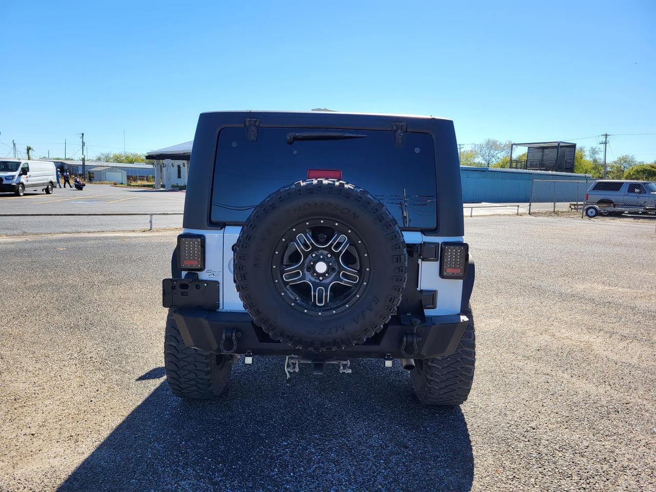 2016 Jeep Wrangler Unlimited 4WD 4dr Sport Beeville TX