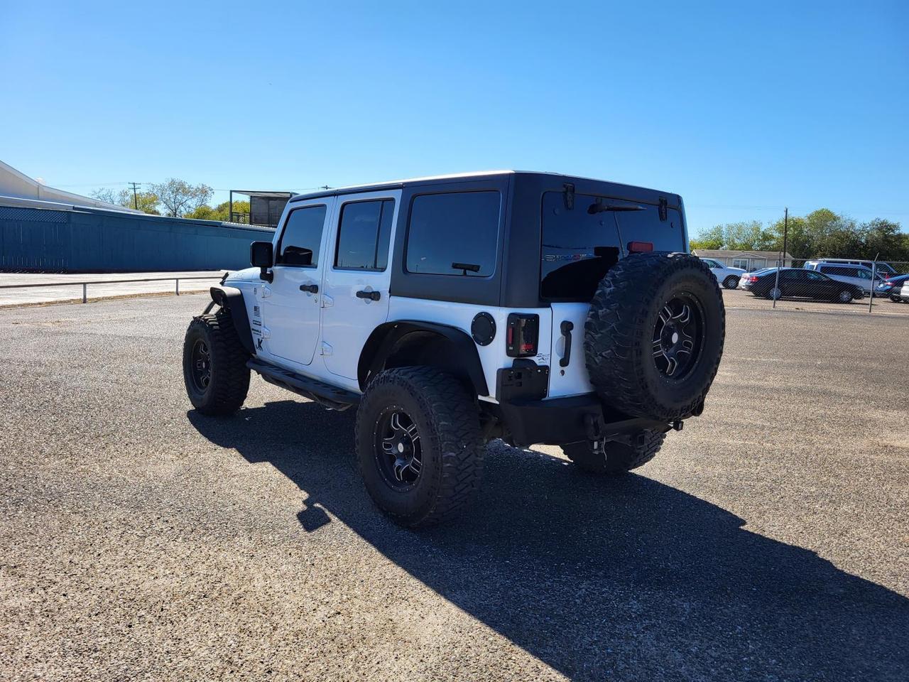 2016 Jeep Wrangler Unlimited 4WD 4dr Sport Beeville TX