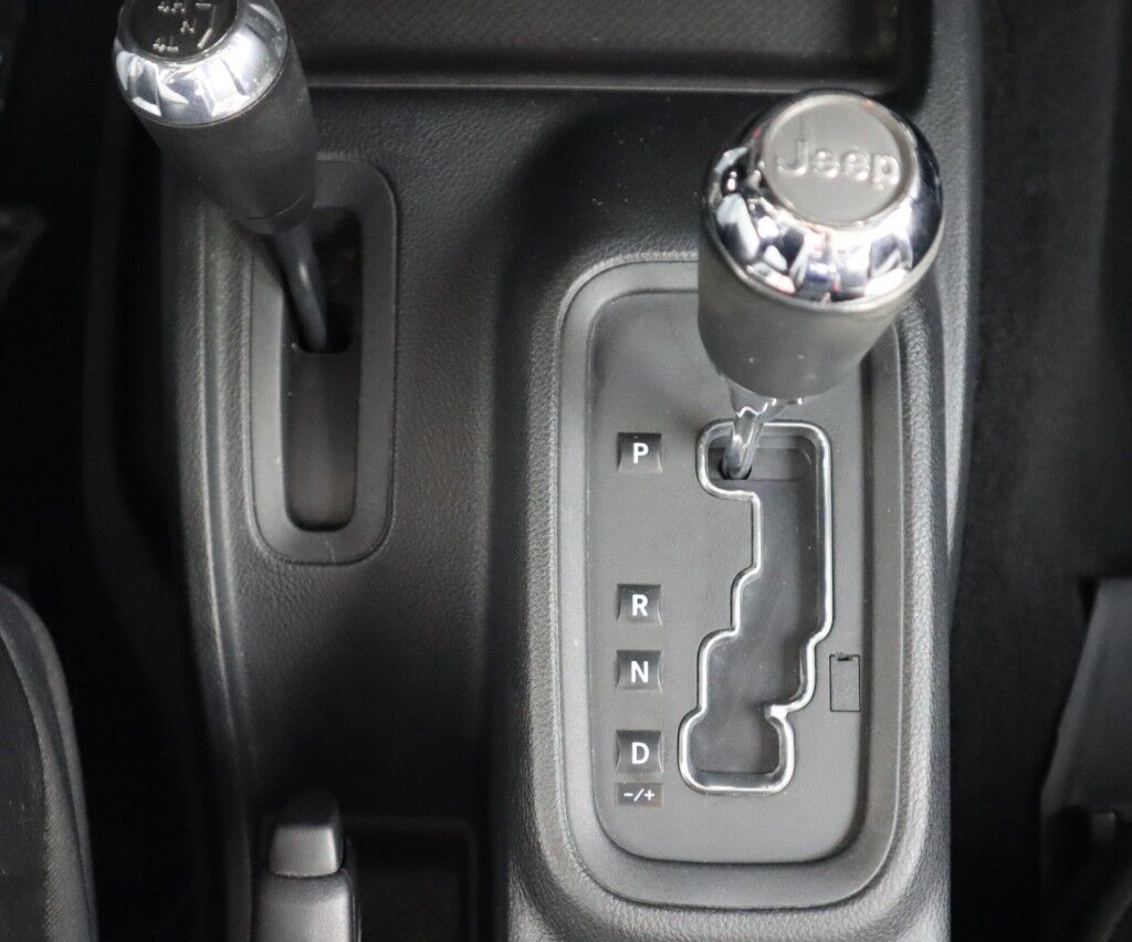 2016 Jeep Wrangler Unlimited 4WD 75th Anniversary Maumee OH