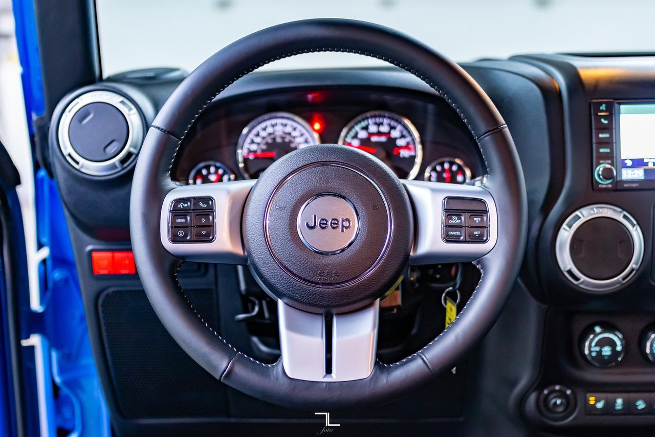 2016 Jeep Wrangler Unlimited 4x4 Rubicon Leather Nav Winch Red Deer AB