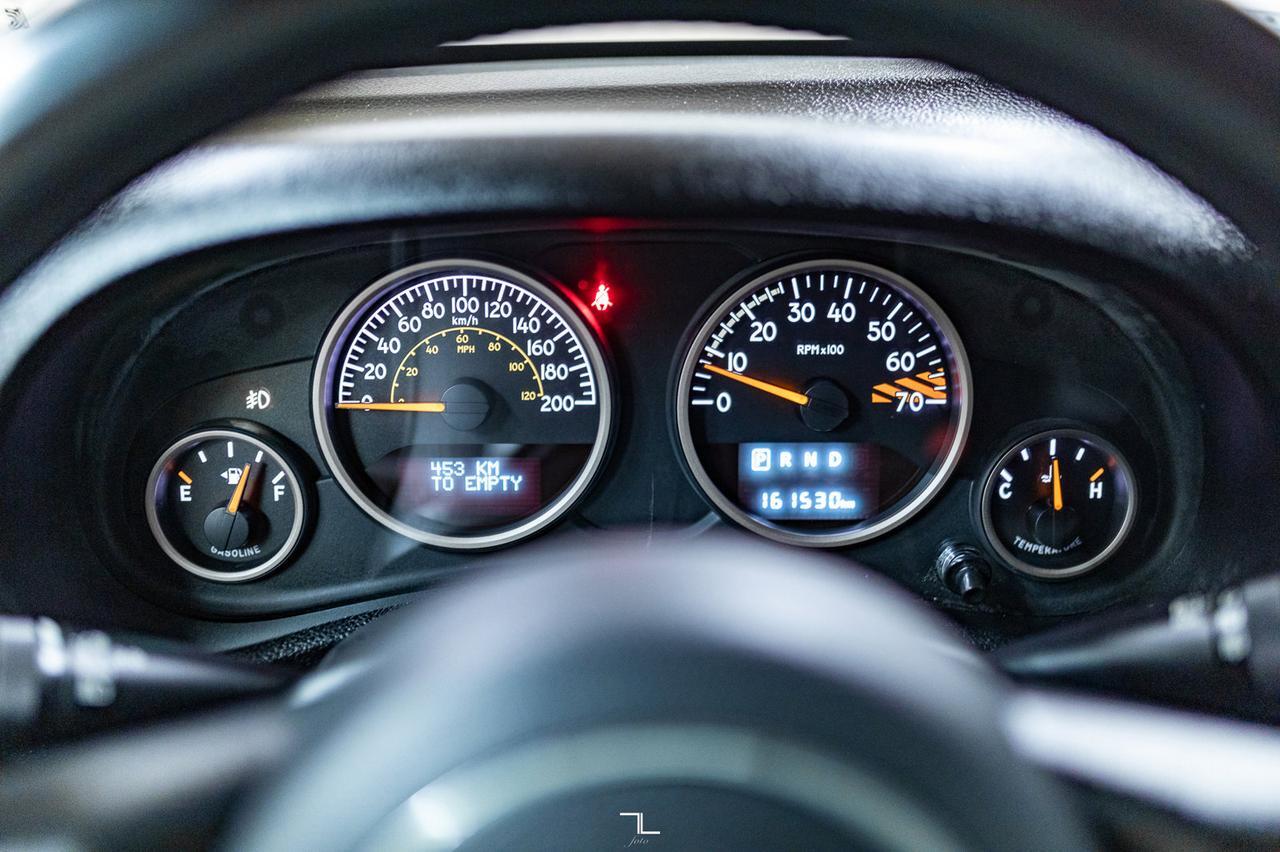 2016 Jeep Wrangler Unlimited 4x4 Sahara 75th Anniversary Edition Leather Nav Red Deer AB