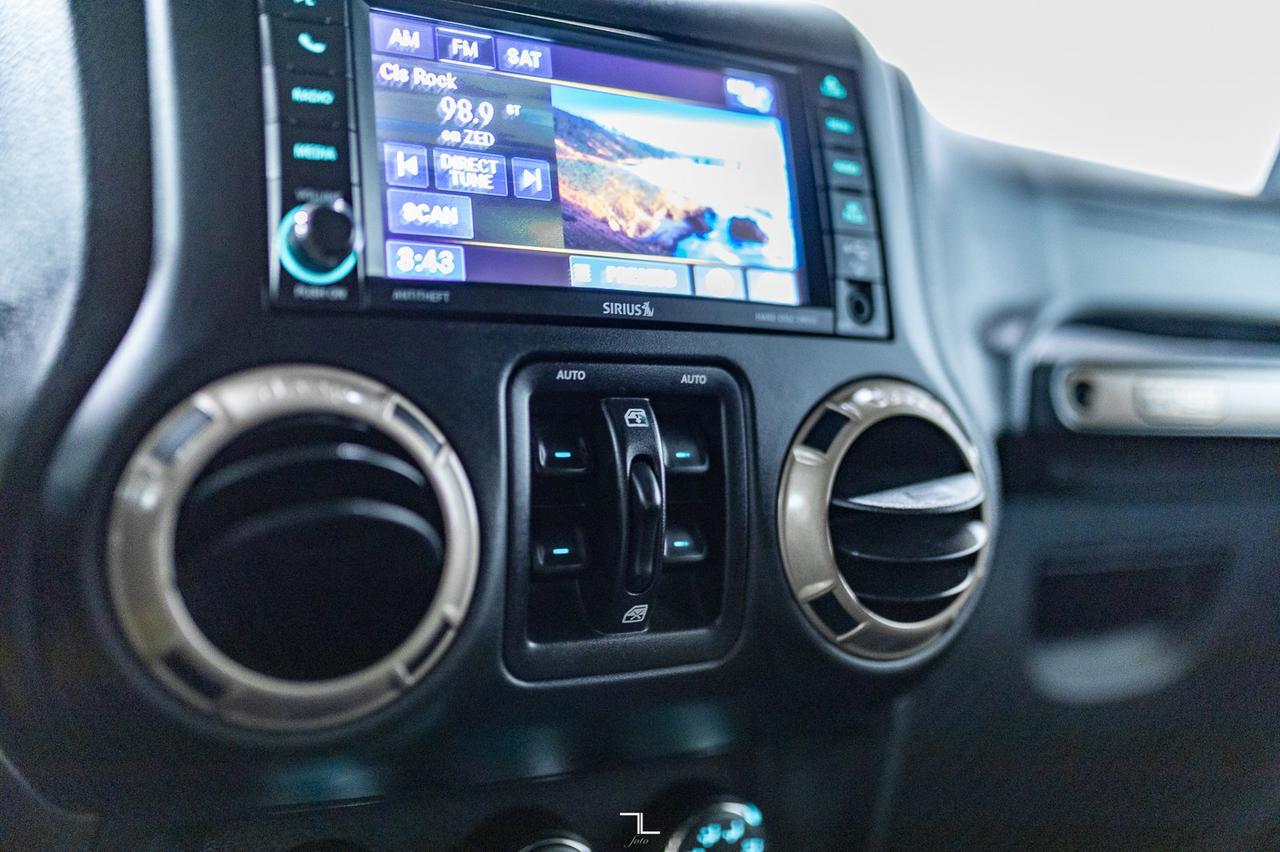 2016 Jeep Wrangler Unlimited 4x4 Sahara 75th Anniversary Edition Leather Nav Red Deer AB