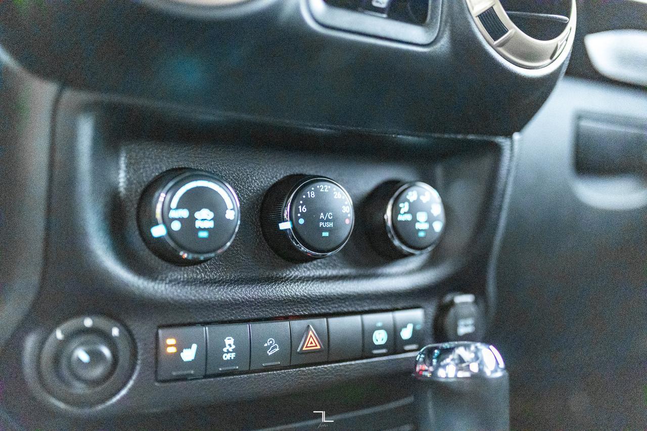 2016 Jeep Wrangler Unlimited 4x4 Sahara 75th Anniversary Edition Leather Nav Red Deer AB