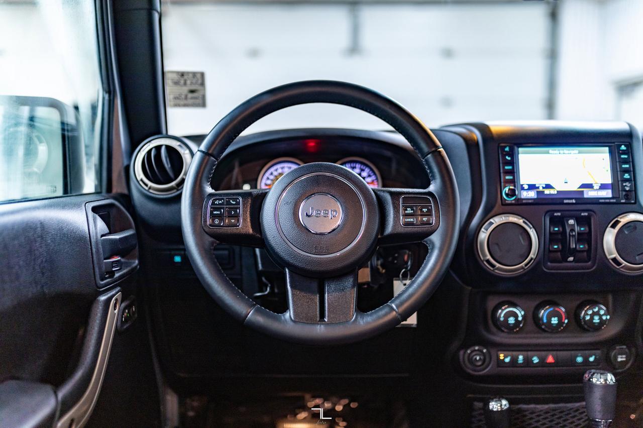 2016 Jeep Wrangler Unlimited 4x4 Sahara 75th Anniversary Leather Nav Red Deer AB