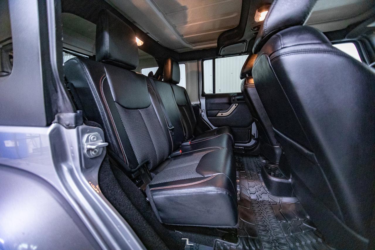 2016 Jeep Wrangler Unlimited 4x4 Sahara 75th Anniversary Leather Nav Red Deer AB