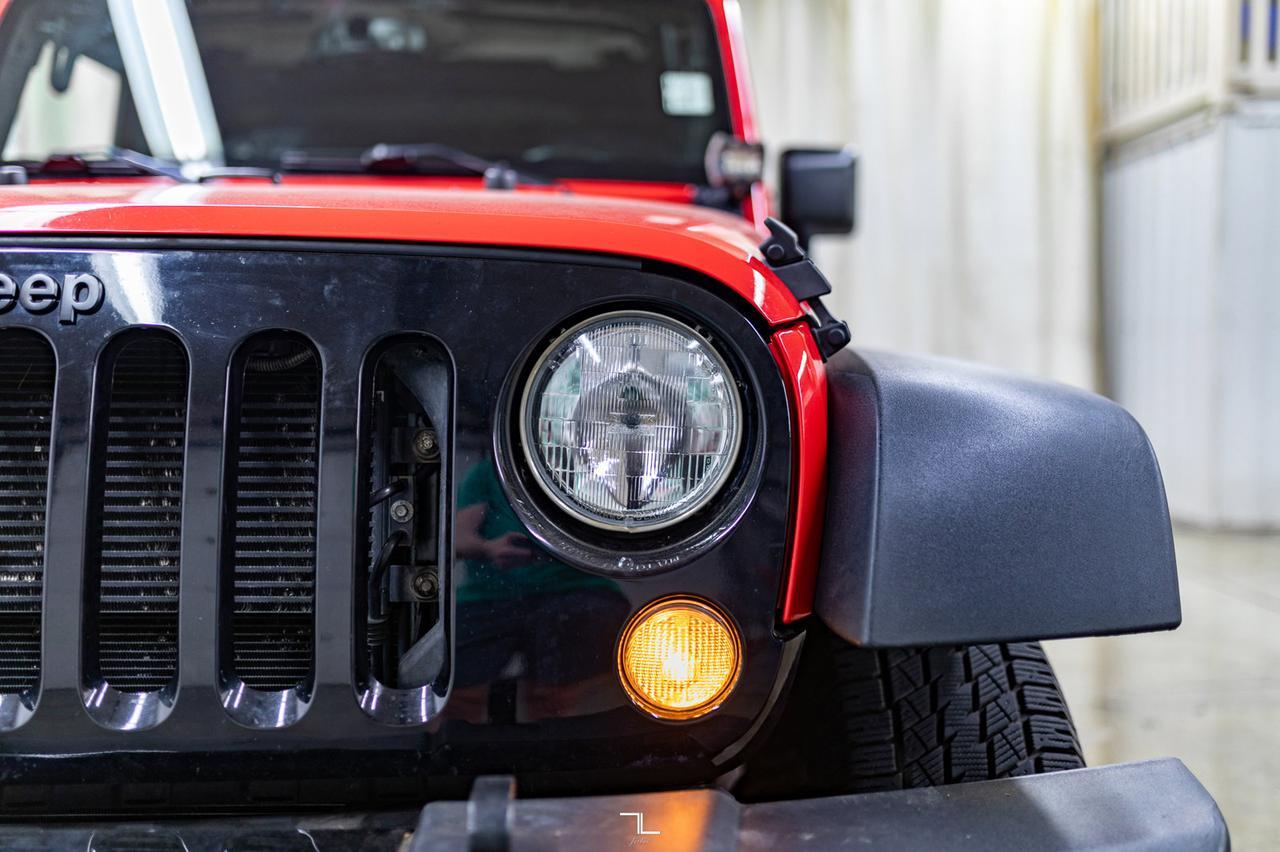 2016 Jeep Wrangler Unlimited 4x4 Willys Red Deer AB