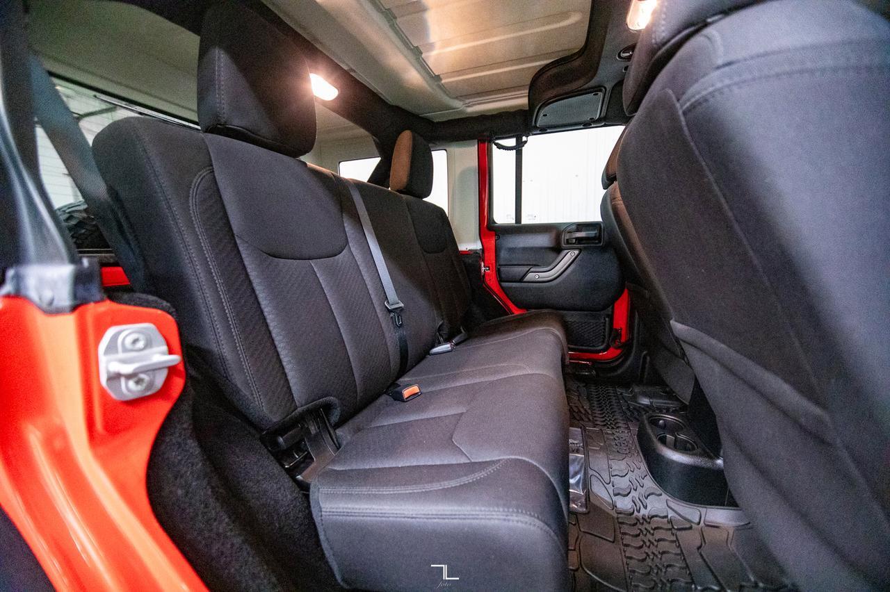 2016 Jeep Wrangler Unlimited 4x4 Willys Red Deer AB