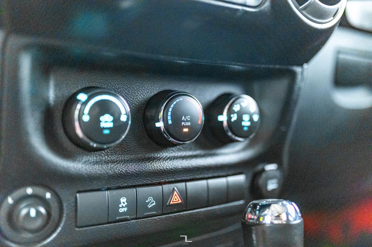 2016 Jeep Wrangler Unlimited 4x4 Willys Red Deer AB