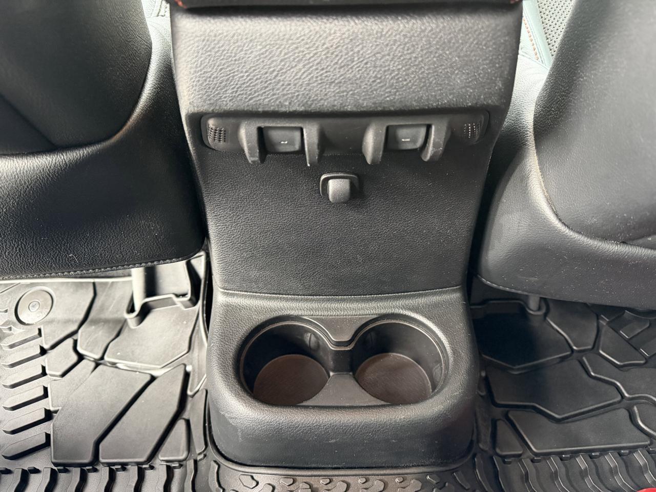 2016 Jeep Wrangler Unlimited 75th Anniversary 4WD V6 | Freedom Hardtop | Remote Start | Heated Seats | Alpine Audio | Towing Redwater AB