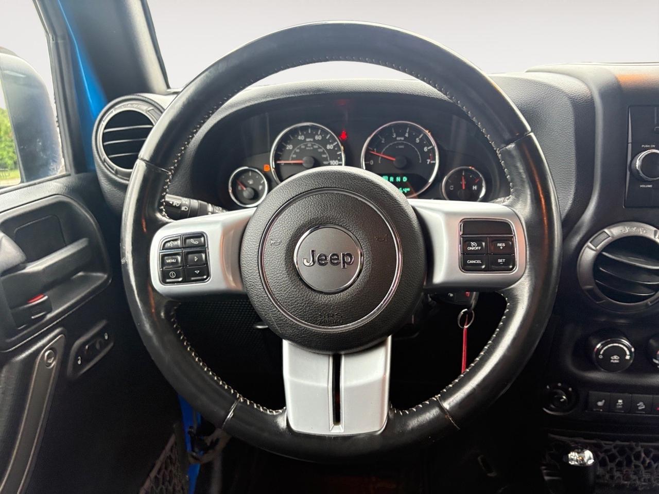 2016 Jeep Wrangler Unlimited Freedom, 4X4, RUNNING BOARDS, BACKUP CAMERA, REMOTE START, HEATED SEATS, BLUETOOTH, ALPINE SOUND SYSTEM, UNIQUE STYLE, UNIQUE JEEP! Virginia Beach VA