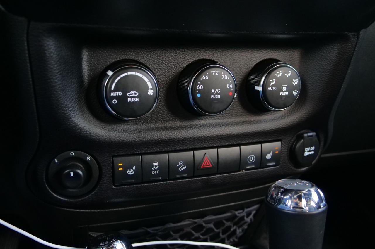 2016 Jeep Wrangler Unlimited Rubicon 4X4 / UPGRADES / LEATHER SEATS / V6! Lincolnton NC